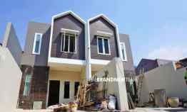 Karang Asem Rumah Baru 2 Lantai dekat Pusat Kota Siap Kpr