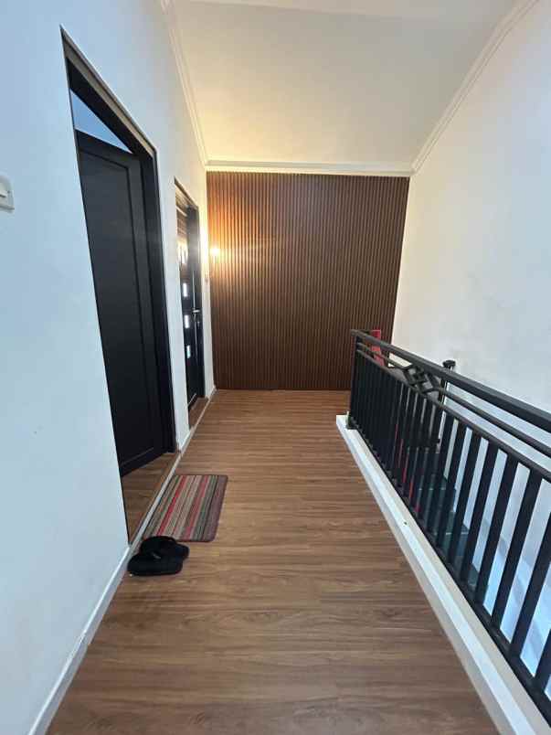 2 lantai siap huni full furnished rumah estetik bekasi