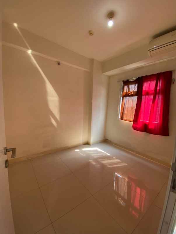 apartemen 2 br kosongan siap huni di green pramuka