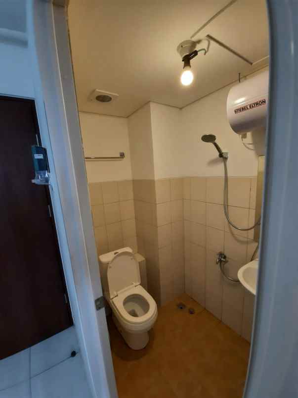 apartemen cikarang utara bekasi jawa