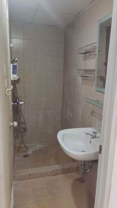 dijual apartemen apartemen metropolis