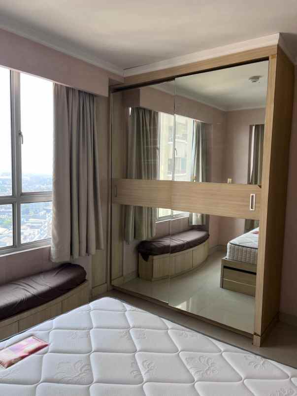dijual apartemen apartemen paladian park