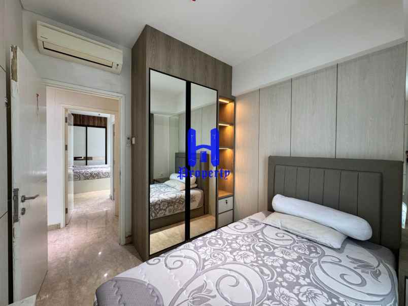 dijual apartemen apartemen podomoro city