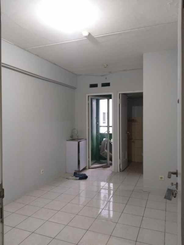 dijual apartemen jl jend a yani kav 49
