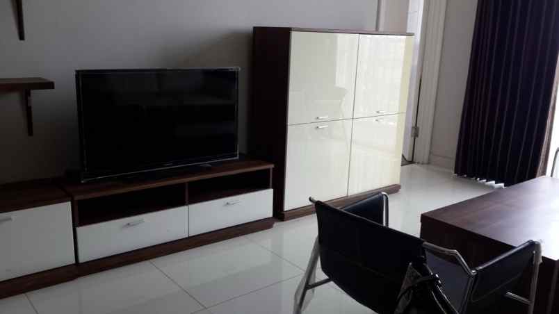 dijual apartemen jl pemuda