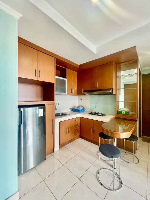 dijual apartemen patria park apartemen