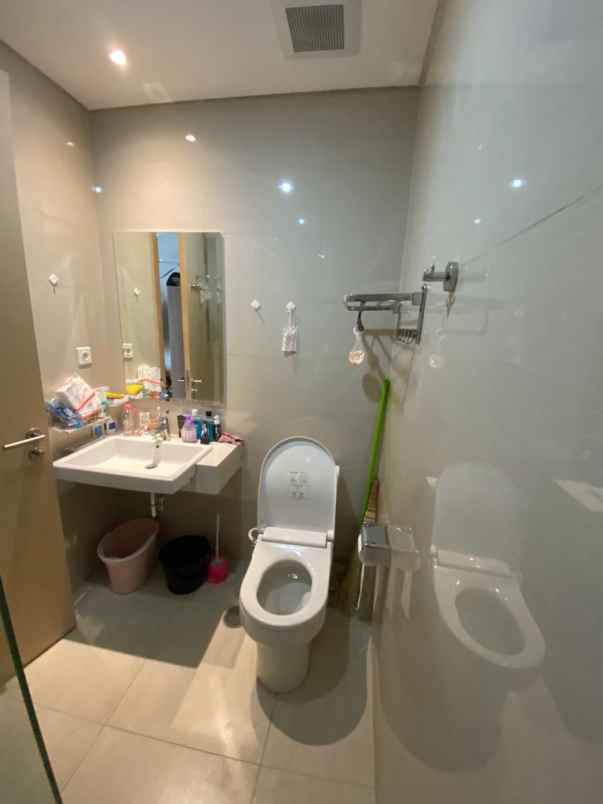 dijual apartemen pengangsaan ii