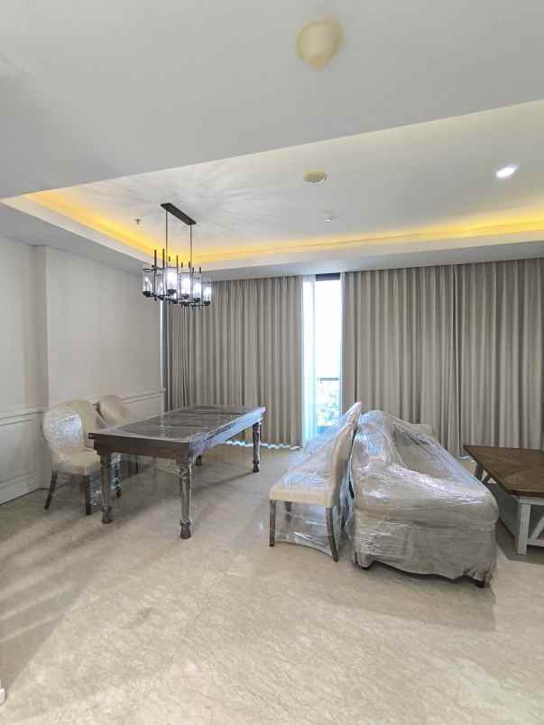 dijual apartemen the voila mayjen sungkono