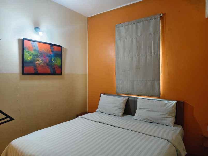 dijual hotel jalan bandengan