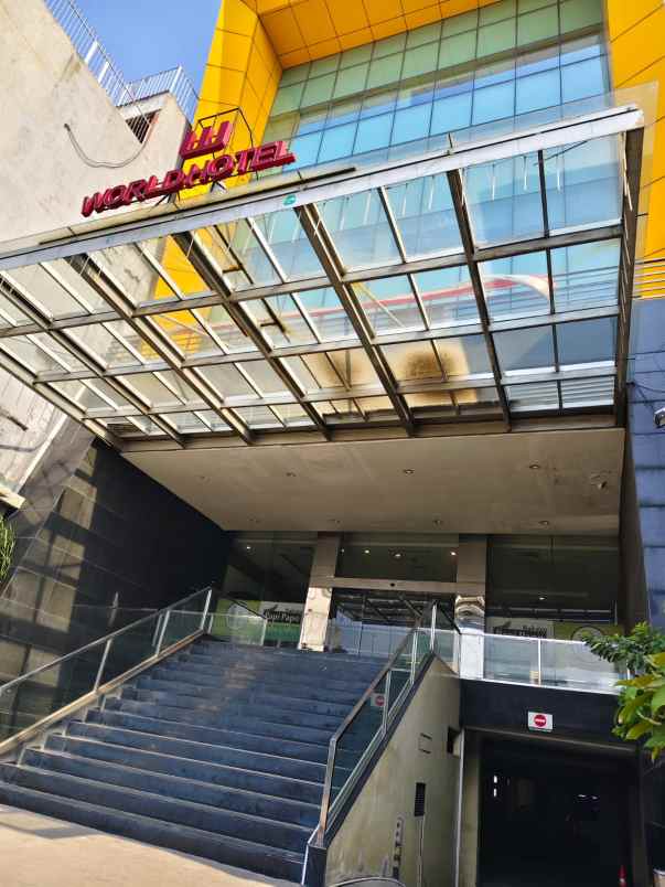 dijual hotel jalan bandengan