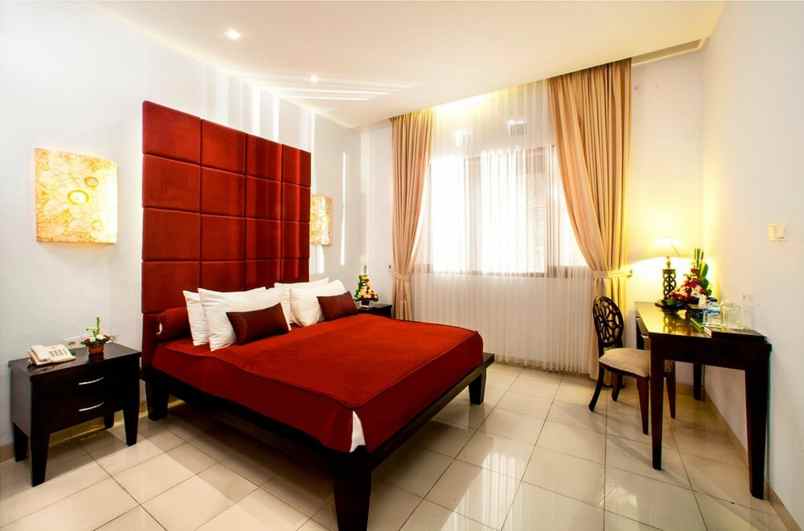 dijual hotel jl puri grenceng tuban kec