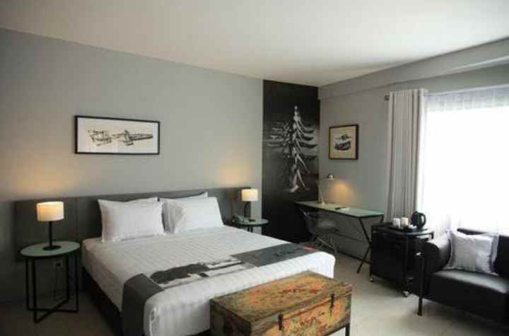 dijual hotel raya canggu