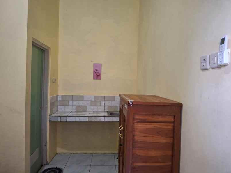 dijual kost dolog semarang