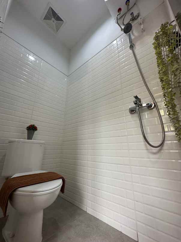 dijual kost jalan kh moh mansyur