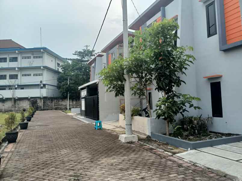dijual kost jalan raya pilang