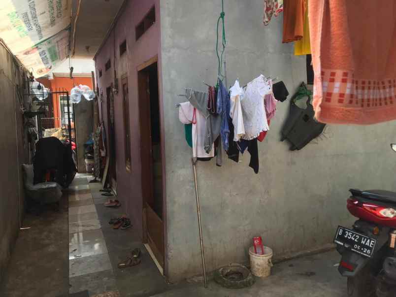 dijual kost jl alam segar pamulang