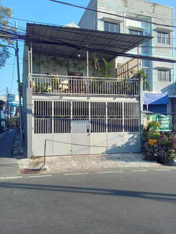 dijual kost kemayoran