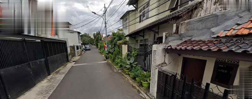 dijual kost menteng dalam