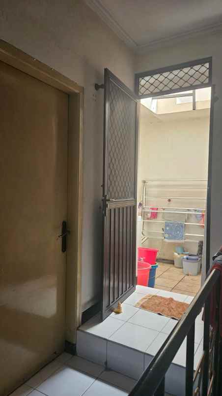 dijual ruko gudang kantor center point kenjeran