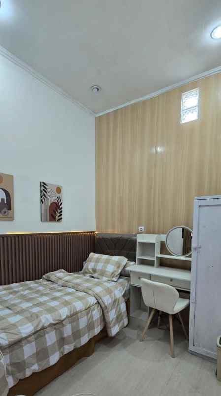 dijual ruko gudang kantor depok