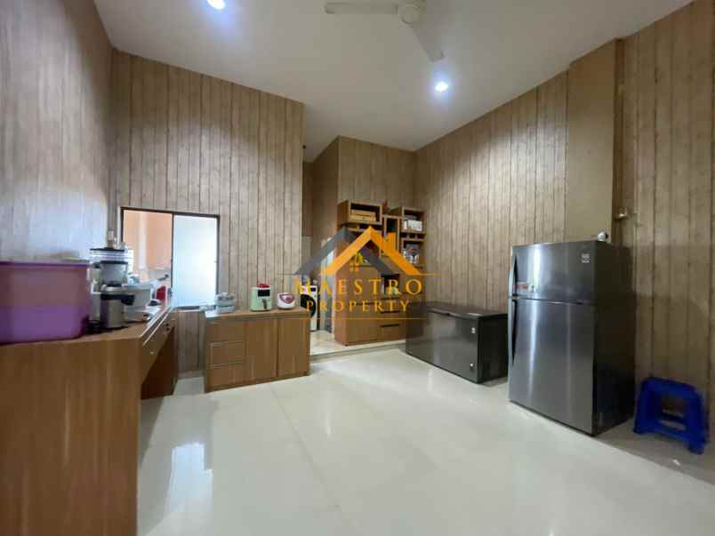 dijual ruko gudang kantor jalan t amir hamzah