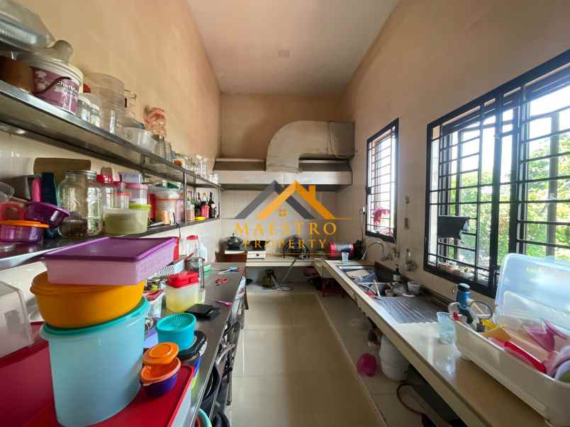 dijual ruko gudang kantor jalan t amir hamzah