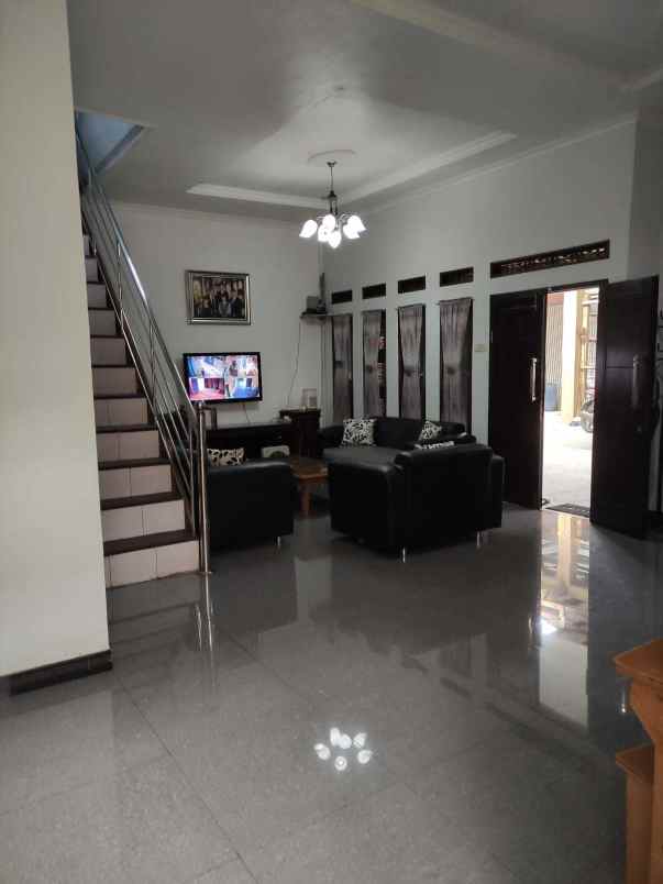 dijual ruko gudang kantor jl amir mahmud