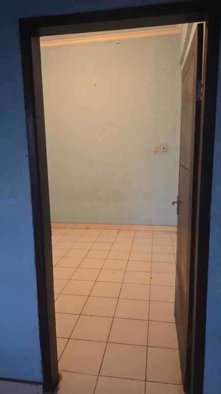 dijual ruko gudang kantor jl tarumanegara jatiranggon