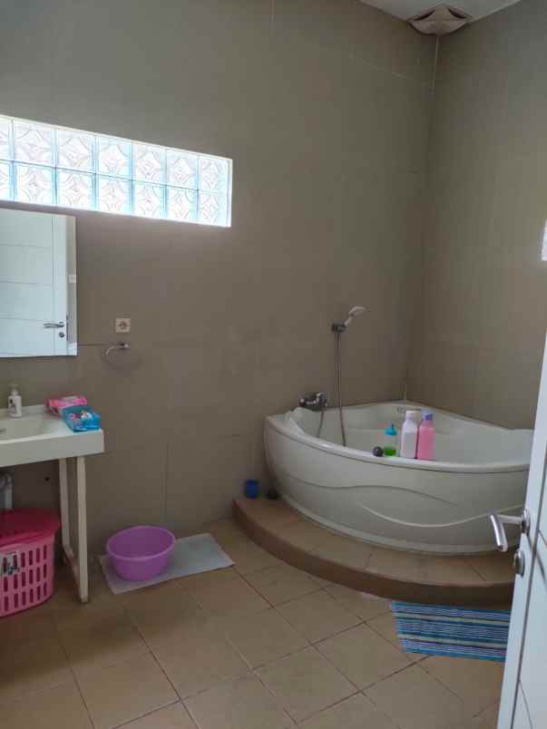 dijual ruko gudang kantor perumahan taman