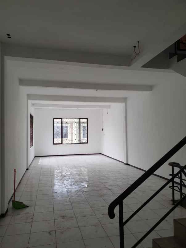 dijual ruko gudang kantor ruko gateway waru