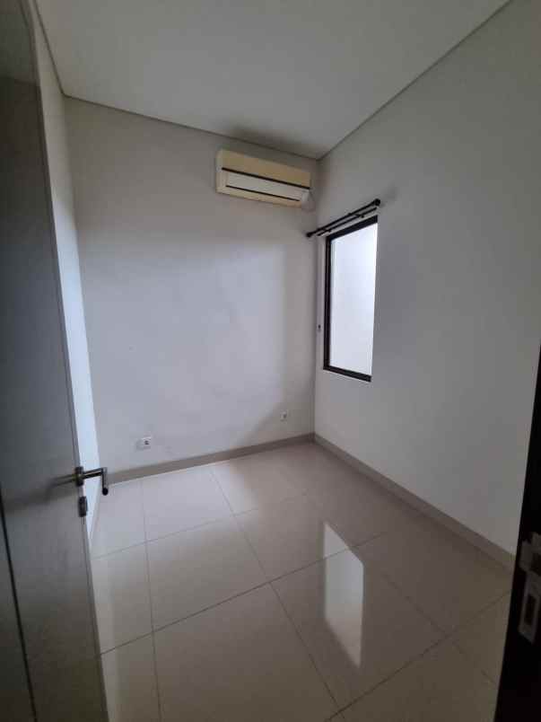 dijual ruko gudang kantor the savoy