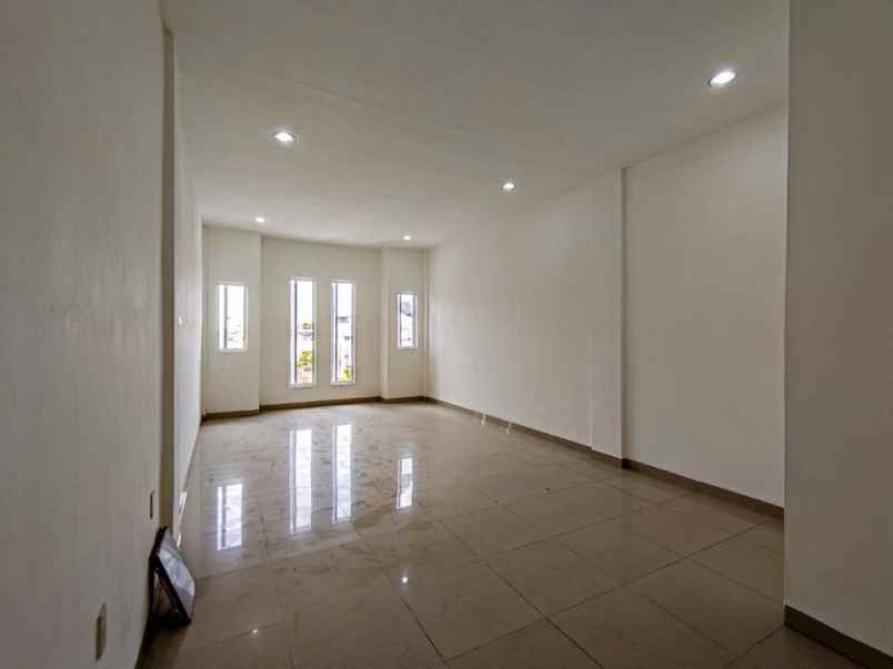 dijual ruko jalan bambu 2 gaharu krakatau