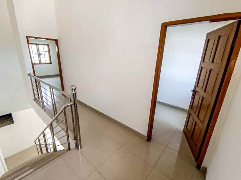 dijual ruko jalan bambu 2 gaharu krakatau