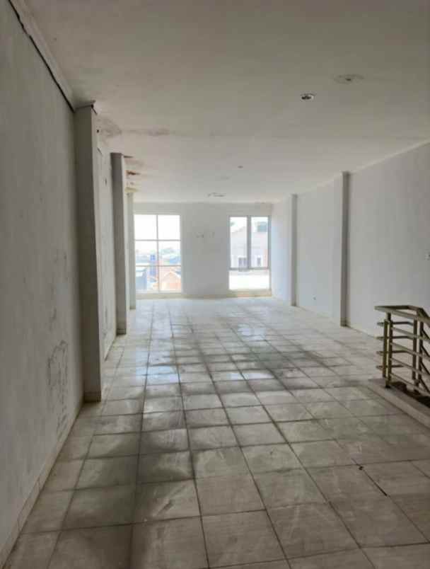 dijual ruko komersial ciputat