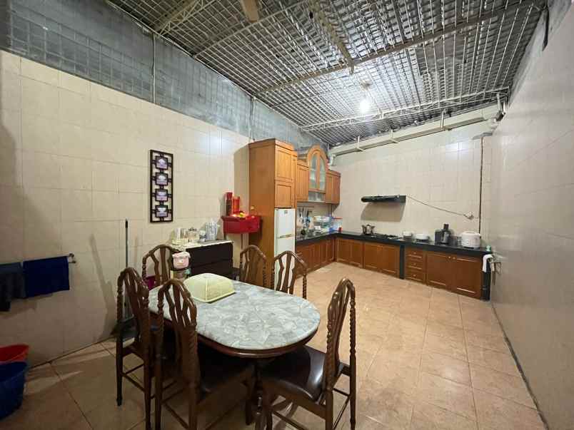 dijual ruko siap huni jalan tapanuli