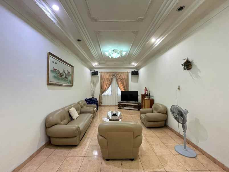 dijual ruko siap huni jalan tapanuli