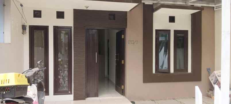 dijual rumah 2 km ke kampus telkom