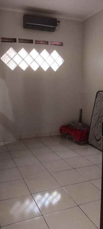 dijual rumah 2 km ke kampus telkom