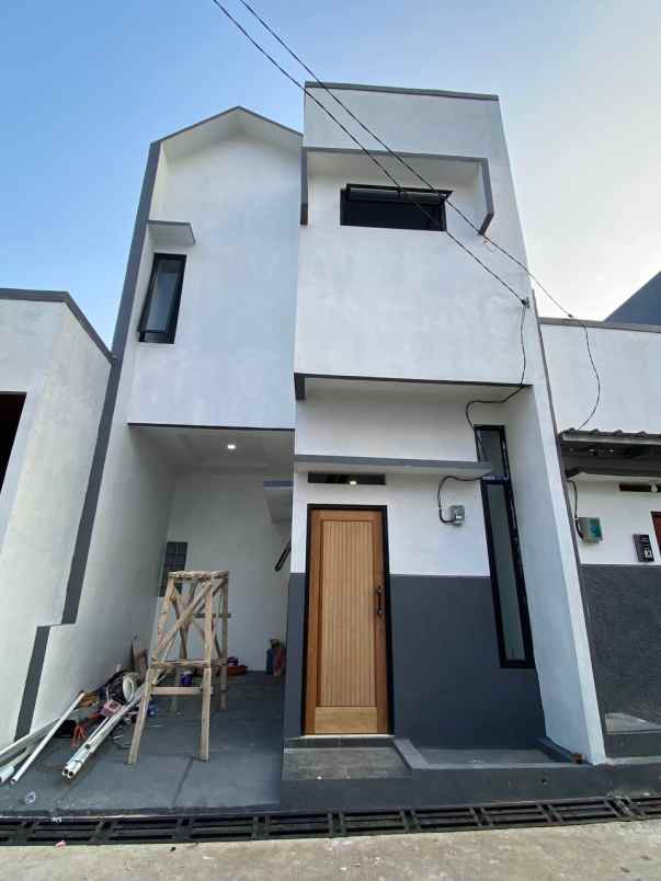 dijual rumah 2 lantai murah dekat stasiun pondok rajeg