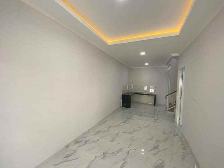 dijual rumah antapani