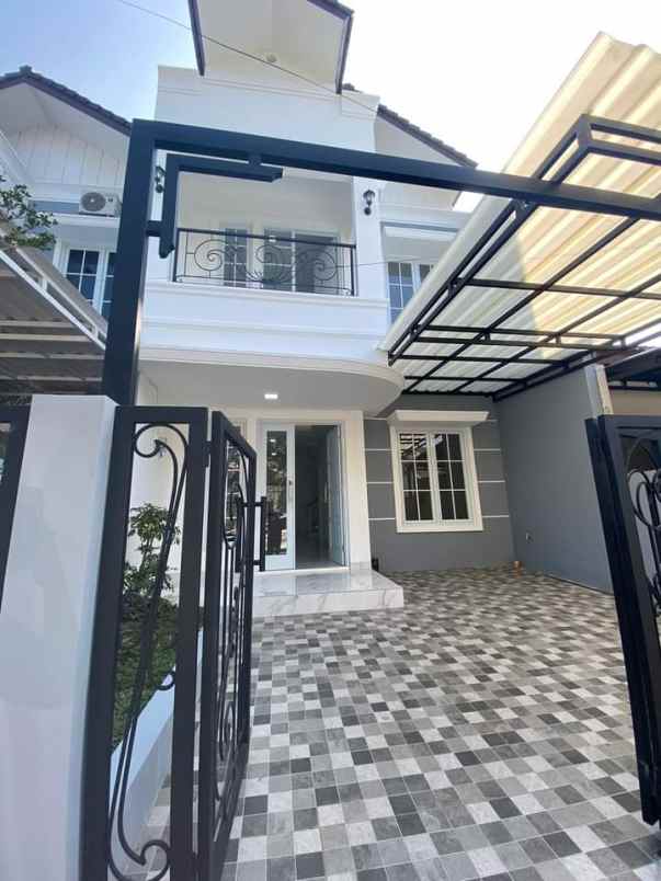 dijual rumah antapani