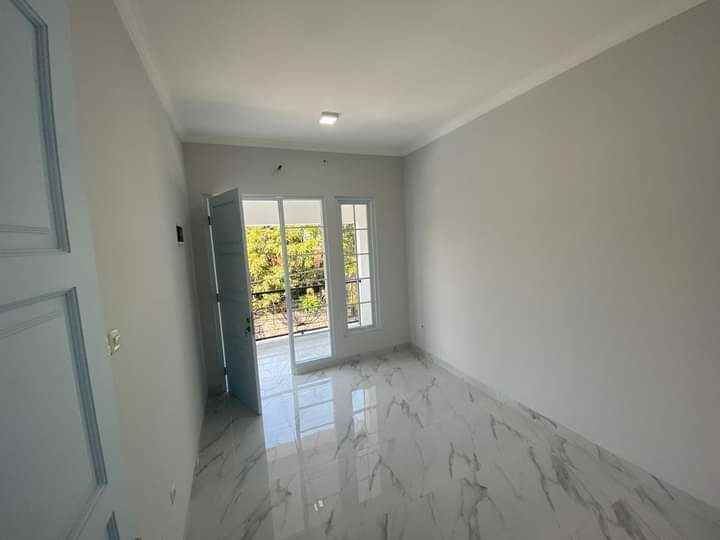 dijual rumah antapani