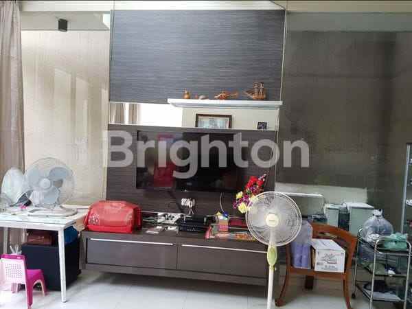 dijual rumah araya 2