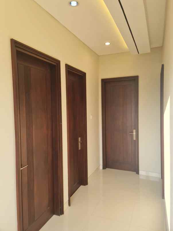 dijual rumah araya 2 galaxy bumi permai