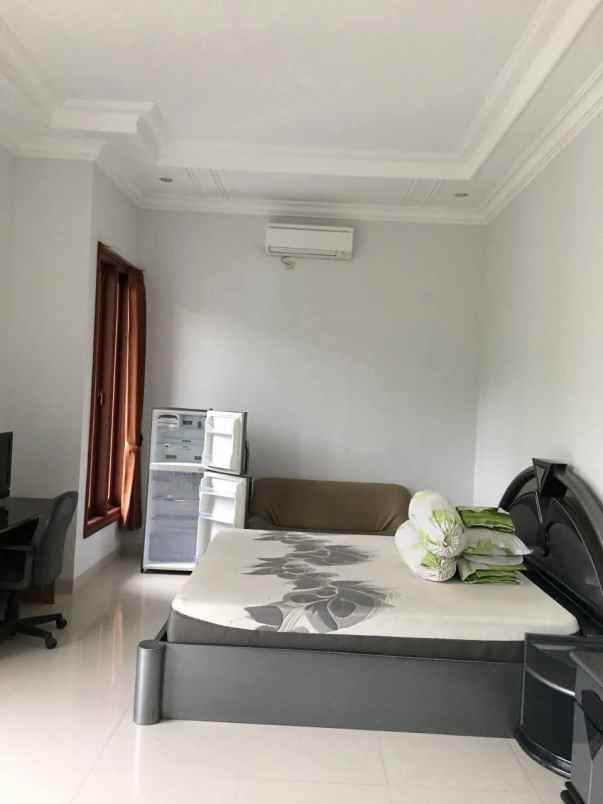 dijual rumah babatan pratama wiyung