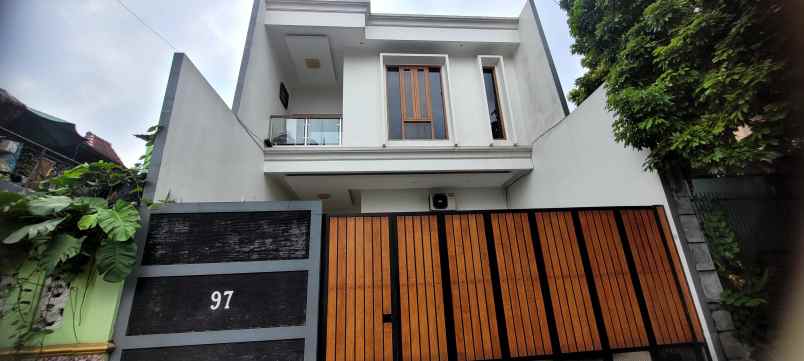 dijual rumah baing kampung tengah condet jakarta timur