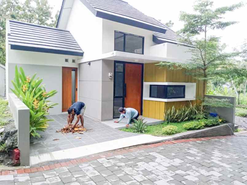 dijual rumah bangunjiwo