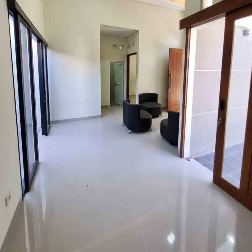 dijual rumah bangunjiwo