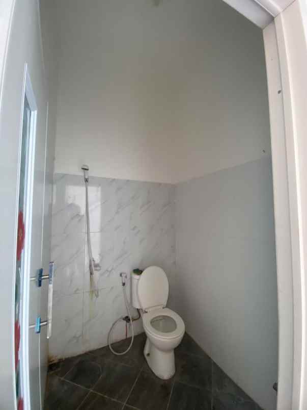 dijual rumah bedahan sawangan depok