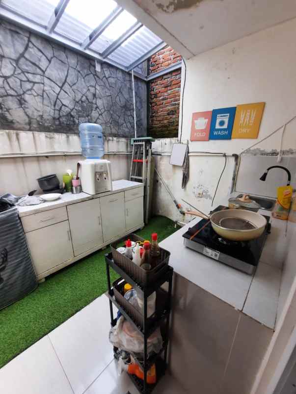 dijual rumah bojongsari depok